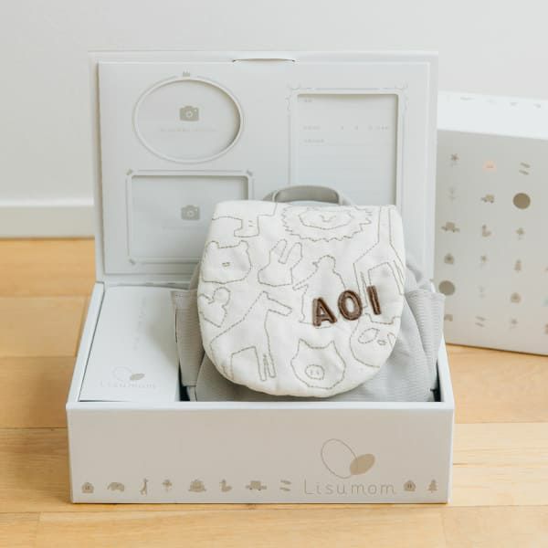 出産祝い】【名前:りん】リュック＋ベルト＋スタイ×2 ギフトボックス付き